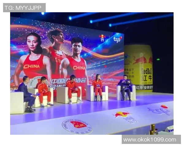 飞盘女将杨秀英的成长之路与竞技生涯分享